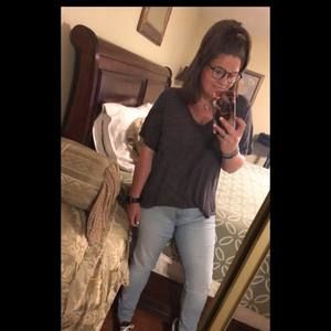 Meet your Posher, Heather renee